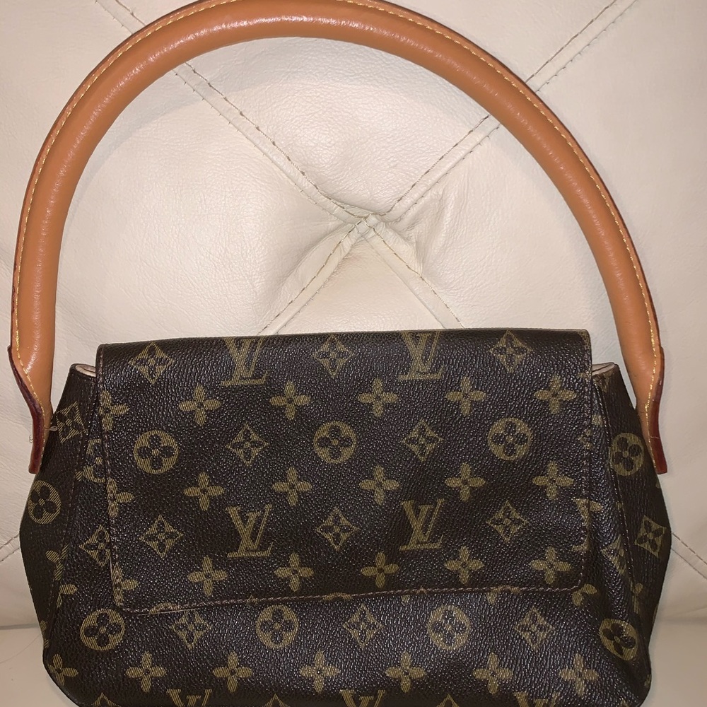 Vintage Louis Vuitton purse